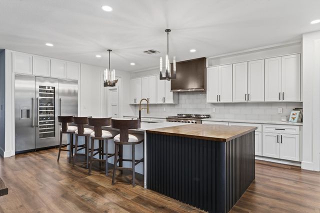 7147 Lavendale Avenue, Dallas, TX 75230