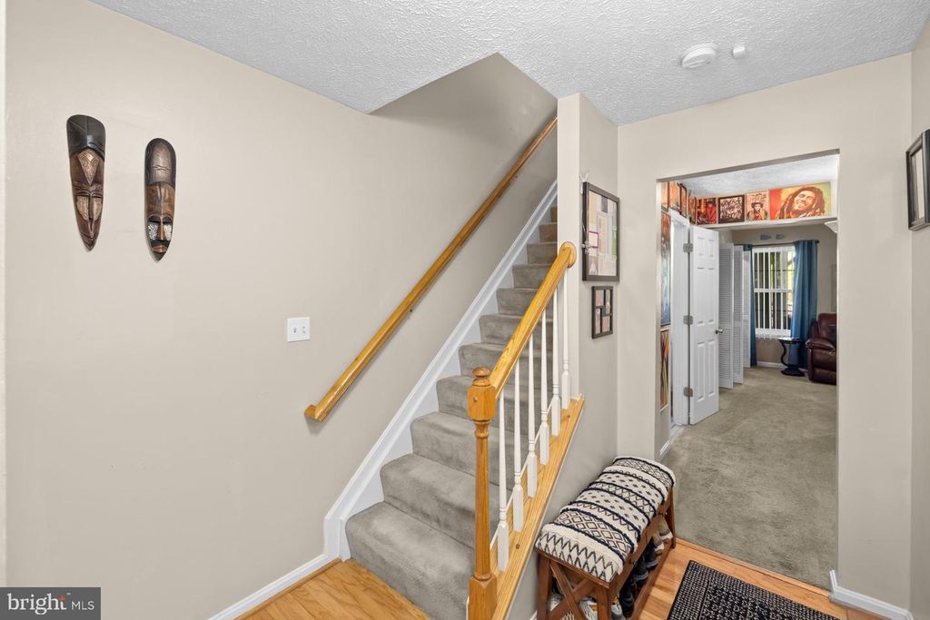 Image 2 of property listing at 7722 FISHING CREEK WAY, Clinton, MD 20735