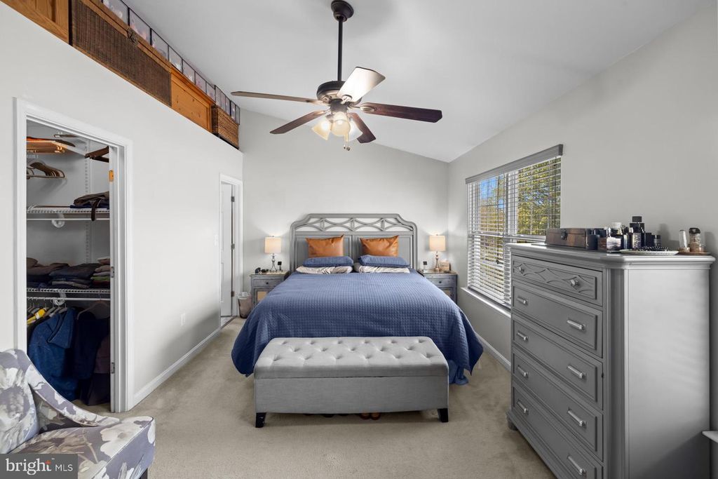 Image 20 of property listing at 7722 FISHING CREEK WAY, Clinton, MD 20735