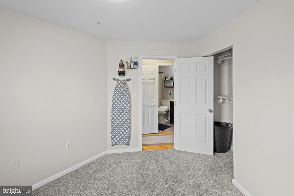 Image 28 of property listing at 7722 FISHING CREEK WAY, Clinton, MD 20735