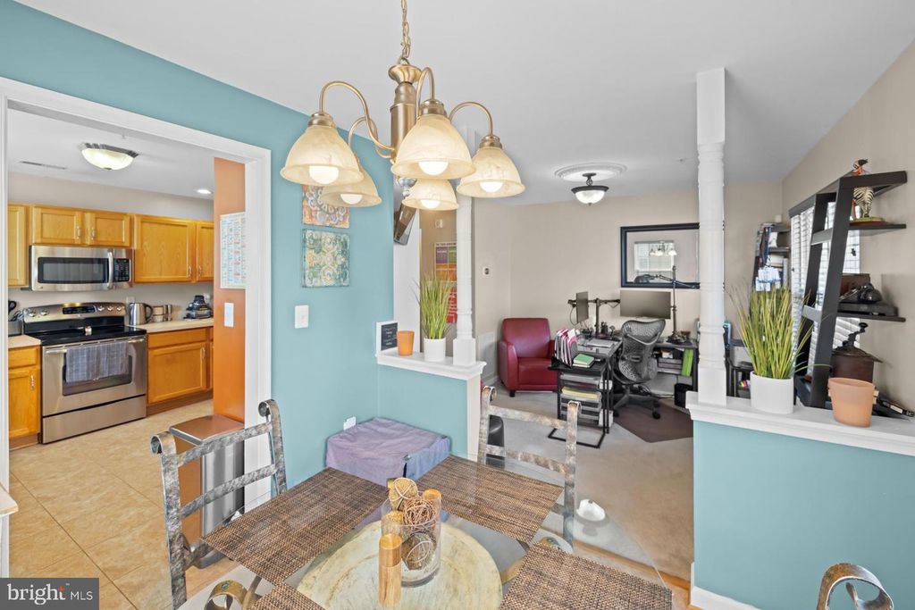 Image 8 of property listing at 7722 FISHING CREEK WAY, Clinton, MD 20735