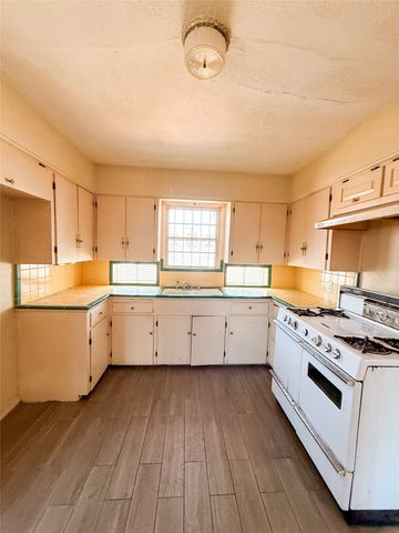 6213 Latta Street, Dallas, TX 75227