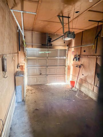 6213 Latta Street, Dallas, TX 75227