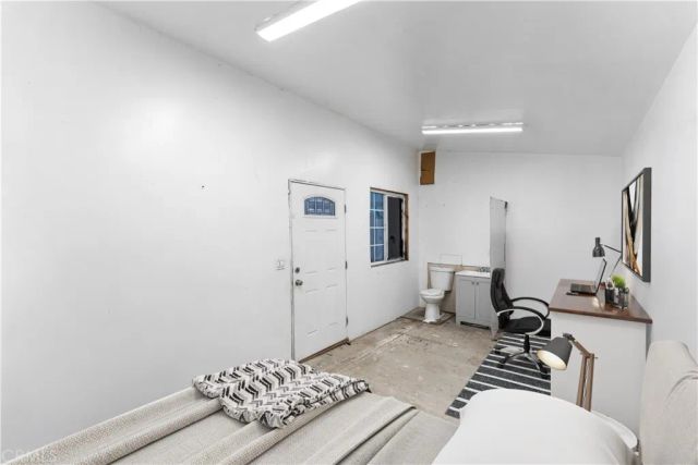 6418 Ringsdale Court, Bakersfield, CA 93313