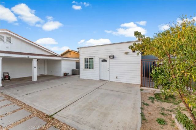 6418 Ringsdale Court, Bakersfield, CA 93313