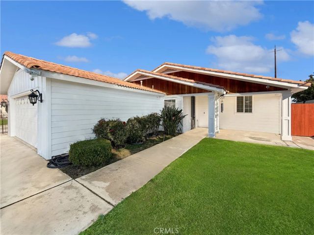 6418 Ringsdale Court, Bakersfield, CA 93313