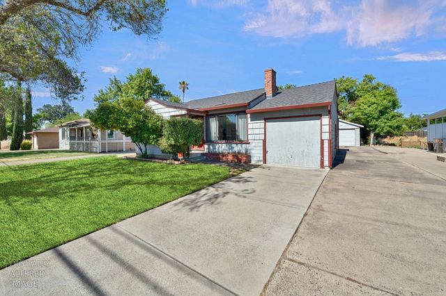 3372 65th St, Sacramento, CA 95820