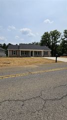 808 Harrison AVE, Salem, VA 24153