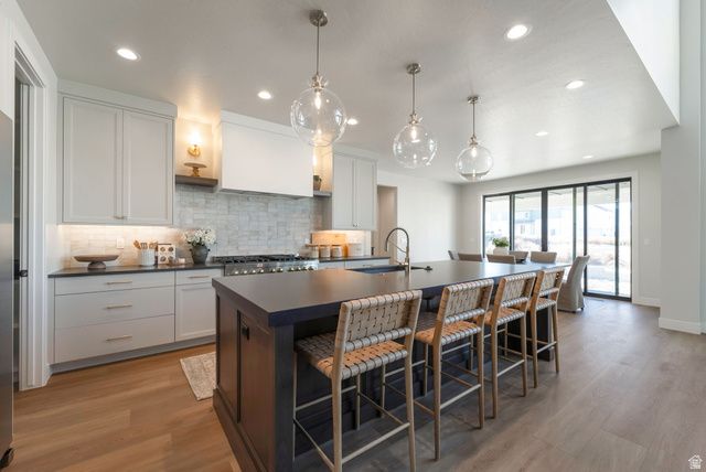 949 S LOUISA DR, Saratoga Springs, UT 84045