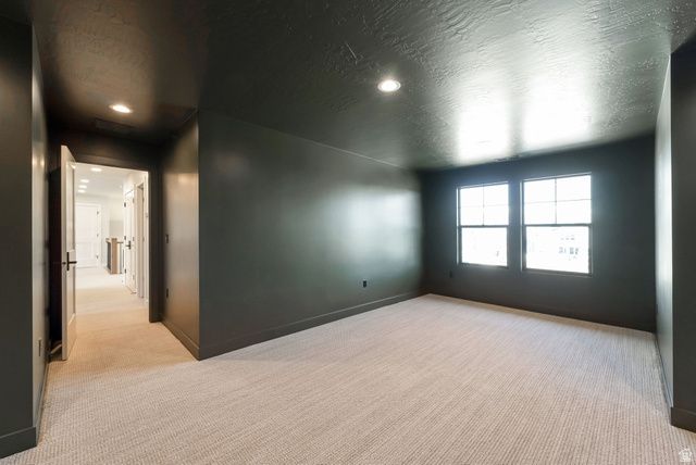 949 S LOUISA DR, Saratoga Springs, UT 84045