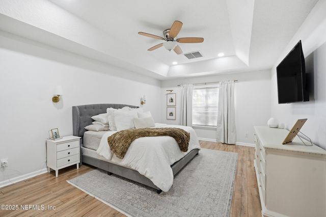 12390 TROPIC Drive, Jacksonville, FL 32225