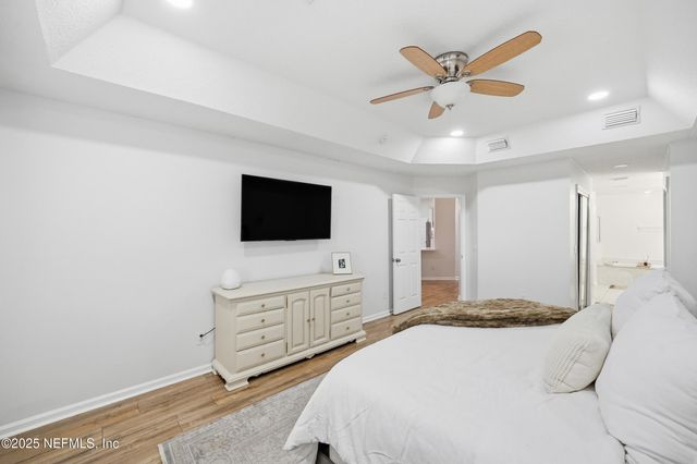 12390 TROPIC Drive, Jacksonville, FL 32225