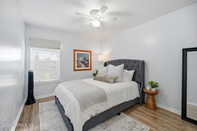 12390 TROPIC Drive, Jacksonville, FL 32225