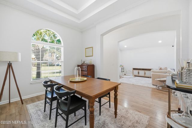 12390 TROPIC Drive, Jacksonville, FL 32225