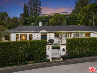 163 Acari Drive, Los Angeles, CA 90049