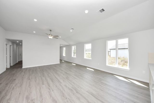 106 County Road 5102 L, Cleveland, TX 77327