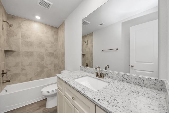 106 County Road 5102 L, Cleveland, TX 77327