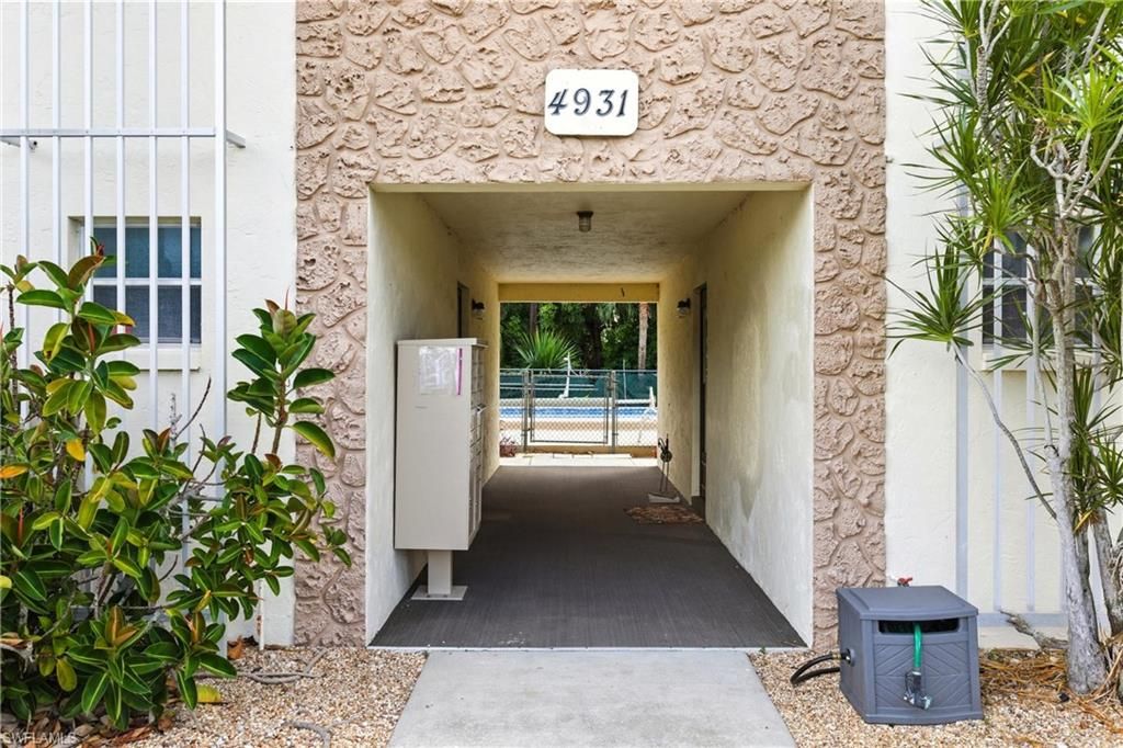 4931 Vincennes CT 6, CAPE CORAL, FL 33904 — photo 3