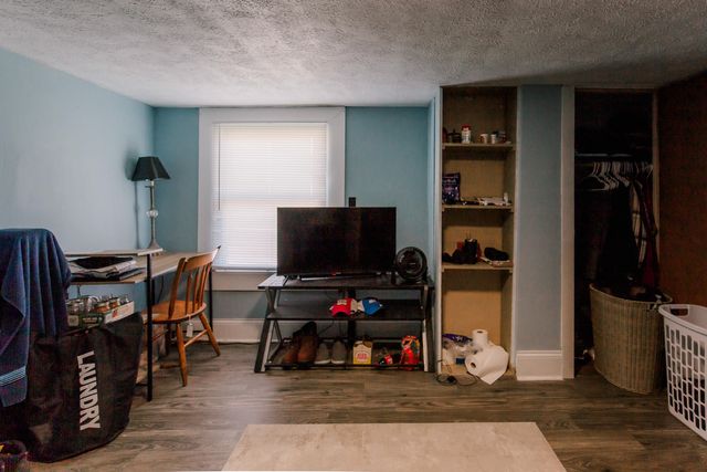 374 E Third Street, Lexington, KY 40508
