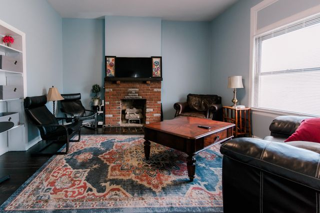 374 E Third Street, Lexington, KY 40508
