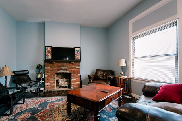 374 E Third Street, Lexington, KY 40508