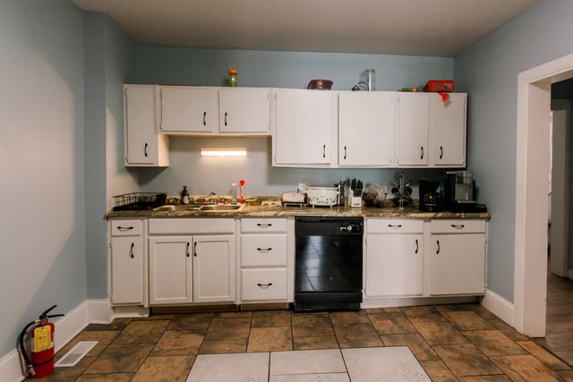 374 E Third Street, Lexington, KY 40508