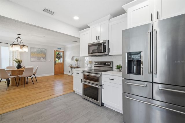 3105 JACKSON STREET N, St Petersburg, FL 33704