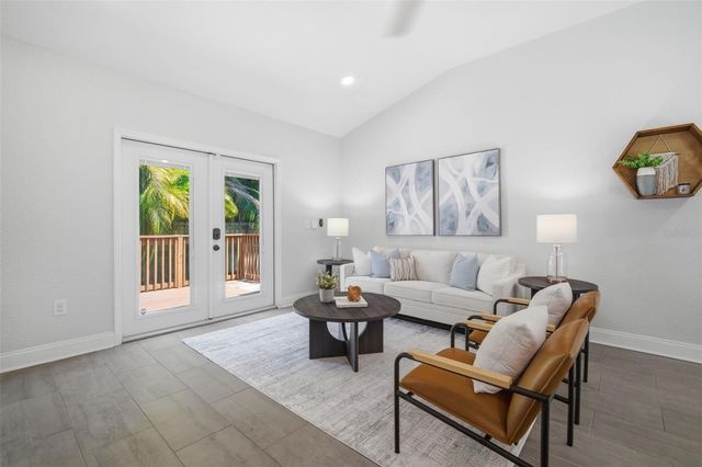 3105 JACKSON STREET N, St Petersburg, FL 33704