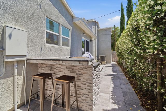 3105 JACKSON STREET N, St Petersburg, FL 33704
