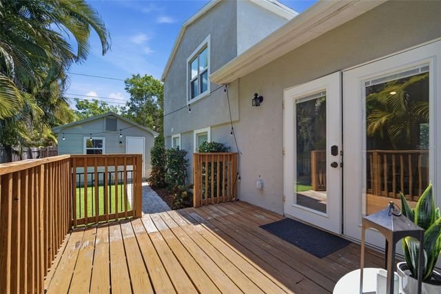 3105 JACKSON STREET N, St Petersburg, FL 33704