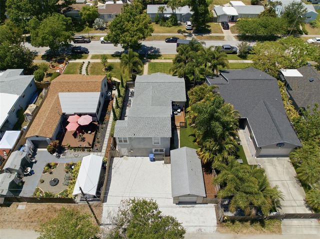 3105 JACKSON STREET N, St Petersburg, FL 33704