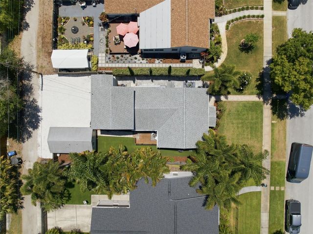 3105 JACKSON STREET N, St Petersburg, FL 33704