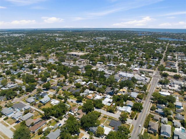 3105 JACKSON STREET N, St Petersburg, FL 33704