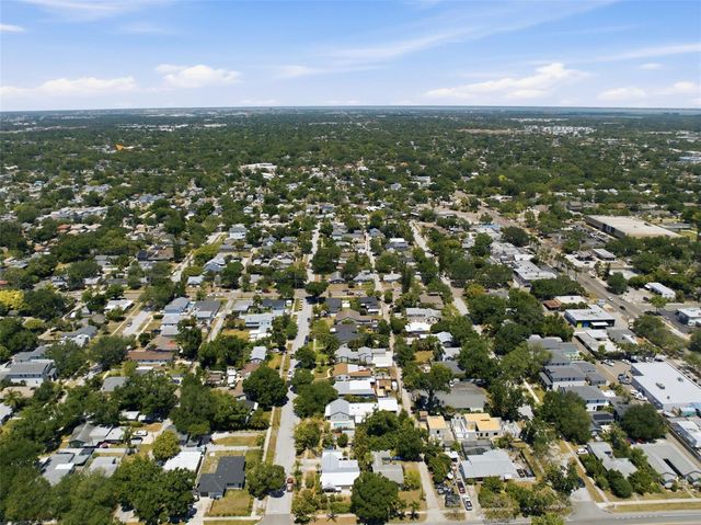 3105 JACKSON STREET N, St Petersburg, FL 33704