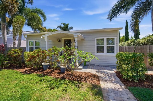 3105 JACKSON STREET N, St Petersburg, FL 33704