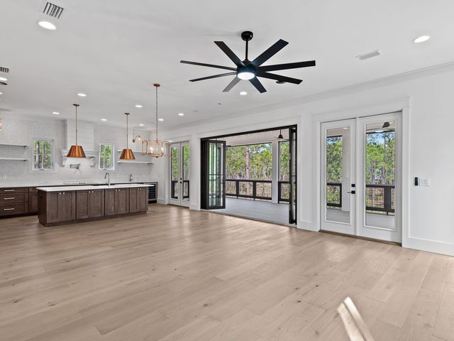 173 Crissman Road, Santa Rosa Beach, FL 32459