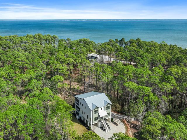 173 Crissman Road, Santa Rosa Beach, FL 32459