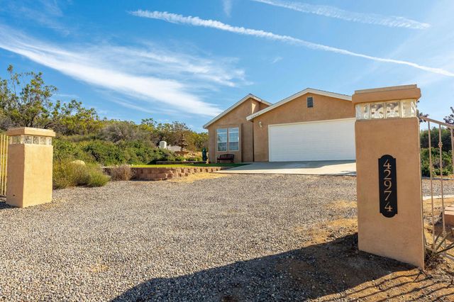 42974 Rolling Hills Drive, Aguanga, CA 92536