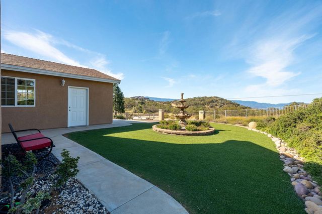 42974 Rolling Hills Drive, Aguanga, CA 92536