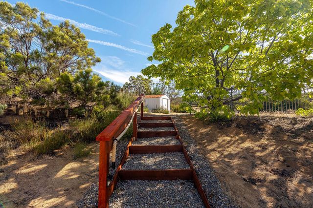 42974 Rolling Hills Drive, Aguanga, CA 92536
