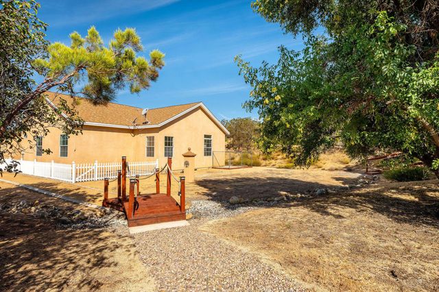 42974 Rolling Hills Drive, Aguanga, CA 92536