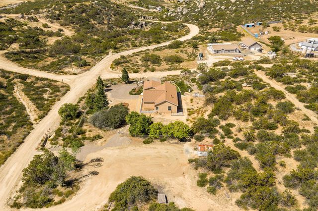 42974 Rolling Hills Drive, Aguanga, CA 92536