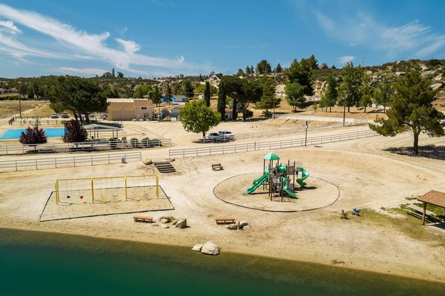 42974 Rolling Hills Drive, Aguanga, CA 92536