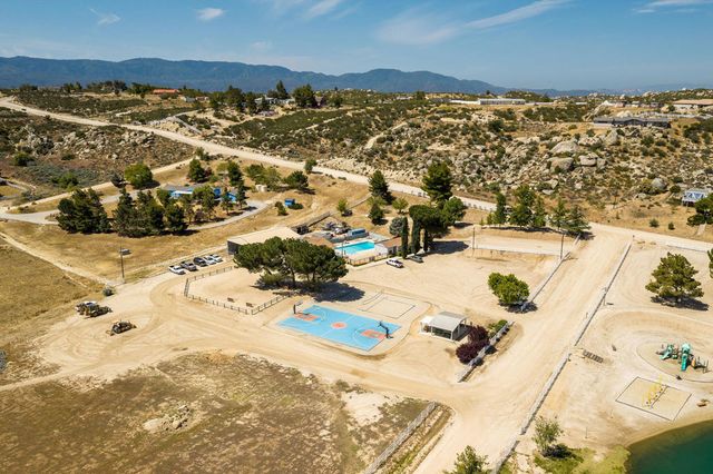 42974 Rolling Hills Drive, Aguanga, CA 92536