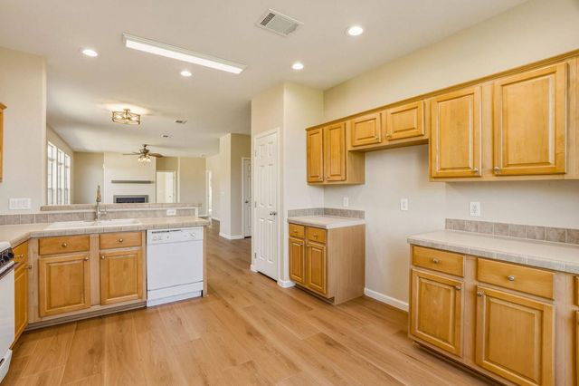 42974 Rolling Hills Drive, Aguanga, CA 92536
