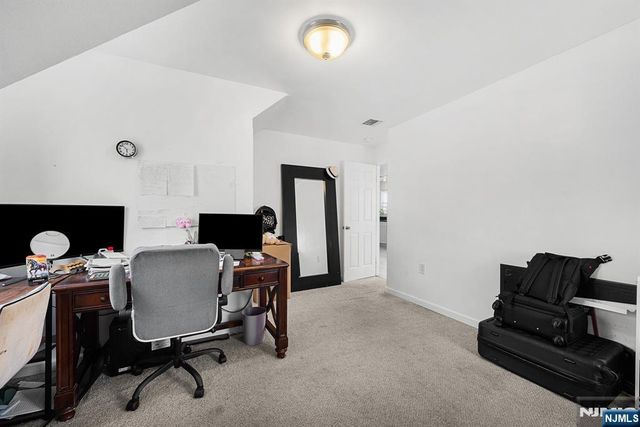 80 Wonham Street, Clifton, NJ 07013