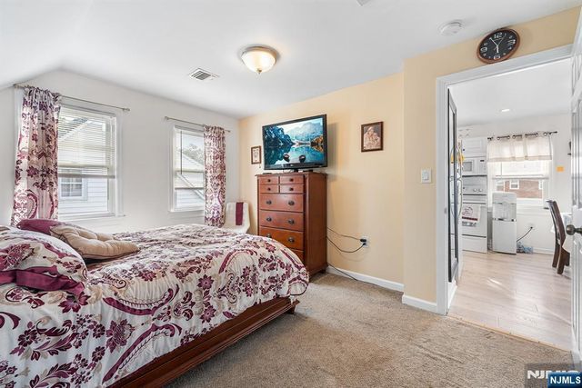 80 Wonham Street, Clifton, NJ 07013