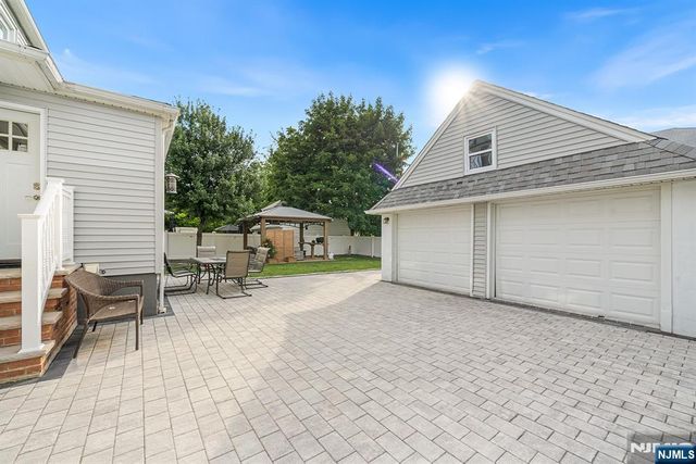 80 Wonham Street, Clifton, NJ 07013