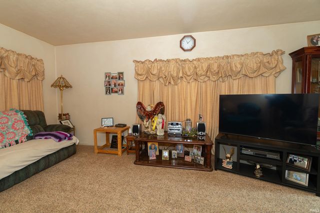 25664 County Road 22 Road, Elkhart, IN 46517