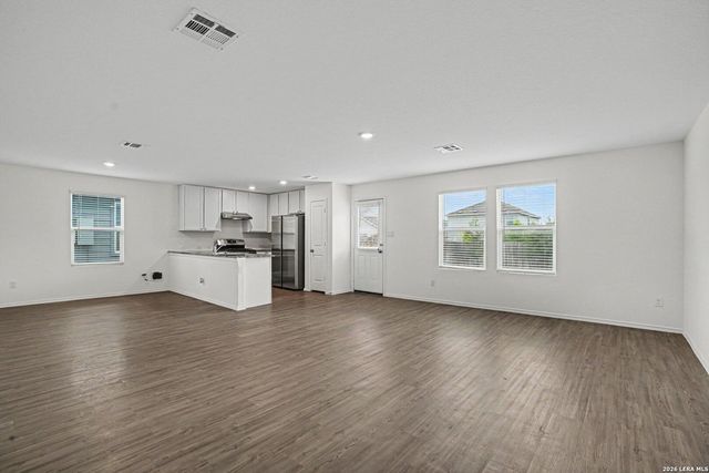 5438 DAPHNE PATH, San Antonio, TX 78253